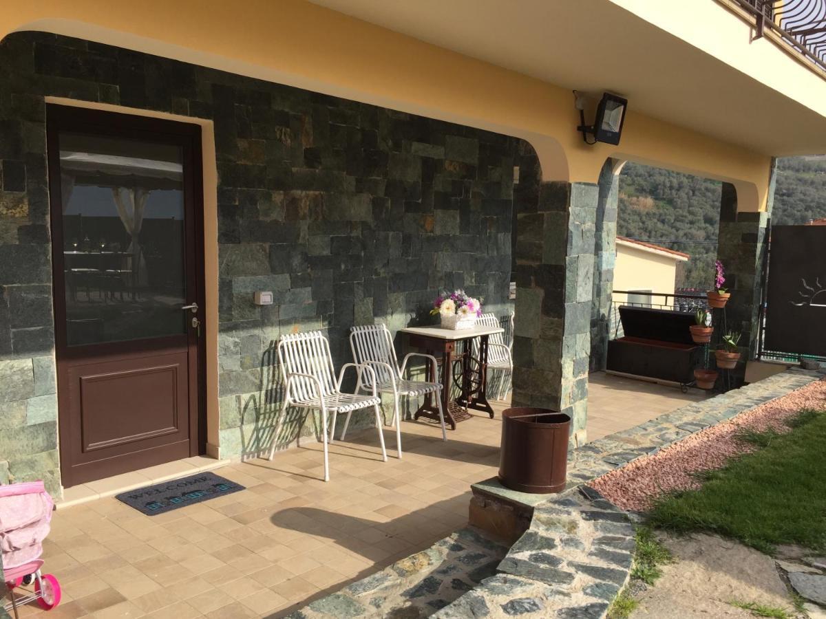 Caravonica Casa Ginni Con Piscina E Giardino מראה חיצוני תמונה