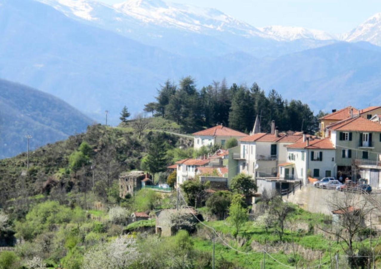 Caravonica Casa Ginni Con Piscina E Giardino מראה חיצוני תמונה